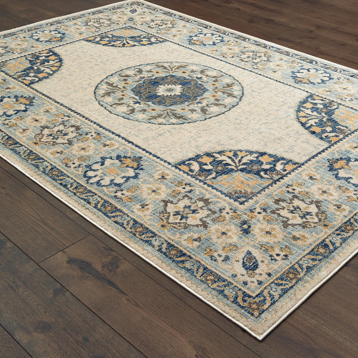 Vista Home Pierce Traditional Floral Medallion Area Rug