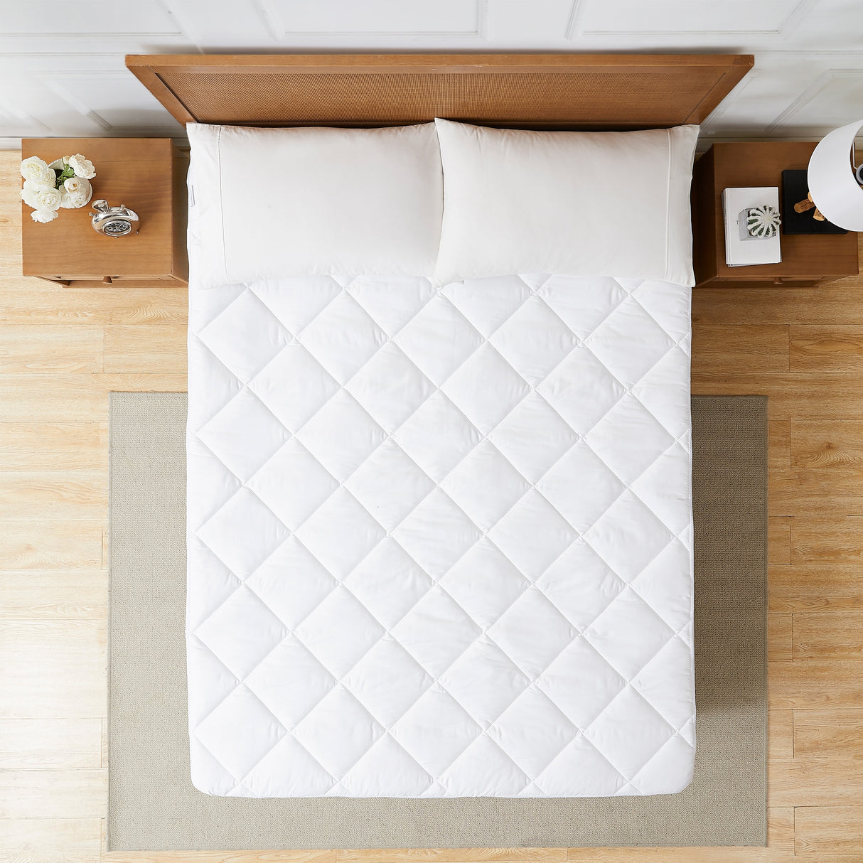 Plush PrimaLoft® Signature Luxury Down Alternative 400 Thread Count Mattress Pad by Stearns & Foster® (Hypoallergenic)