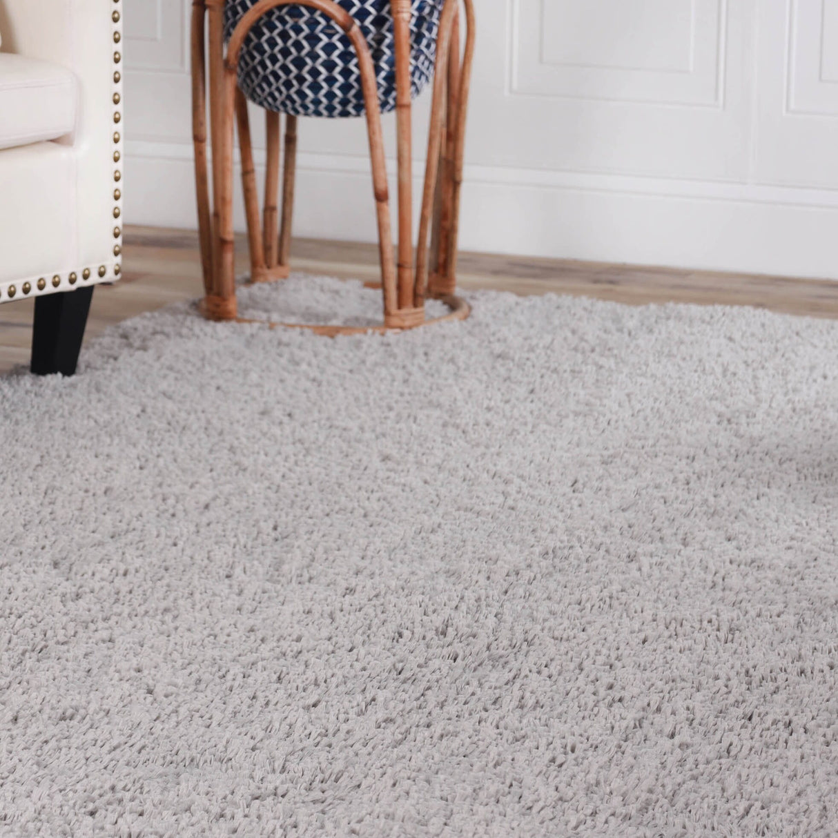 Superior Plush Shag Fuzzy Modern Solid Indoor Area Rug or Runner