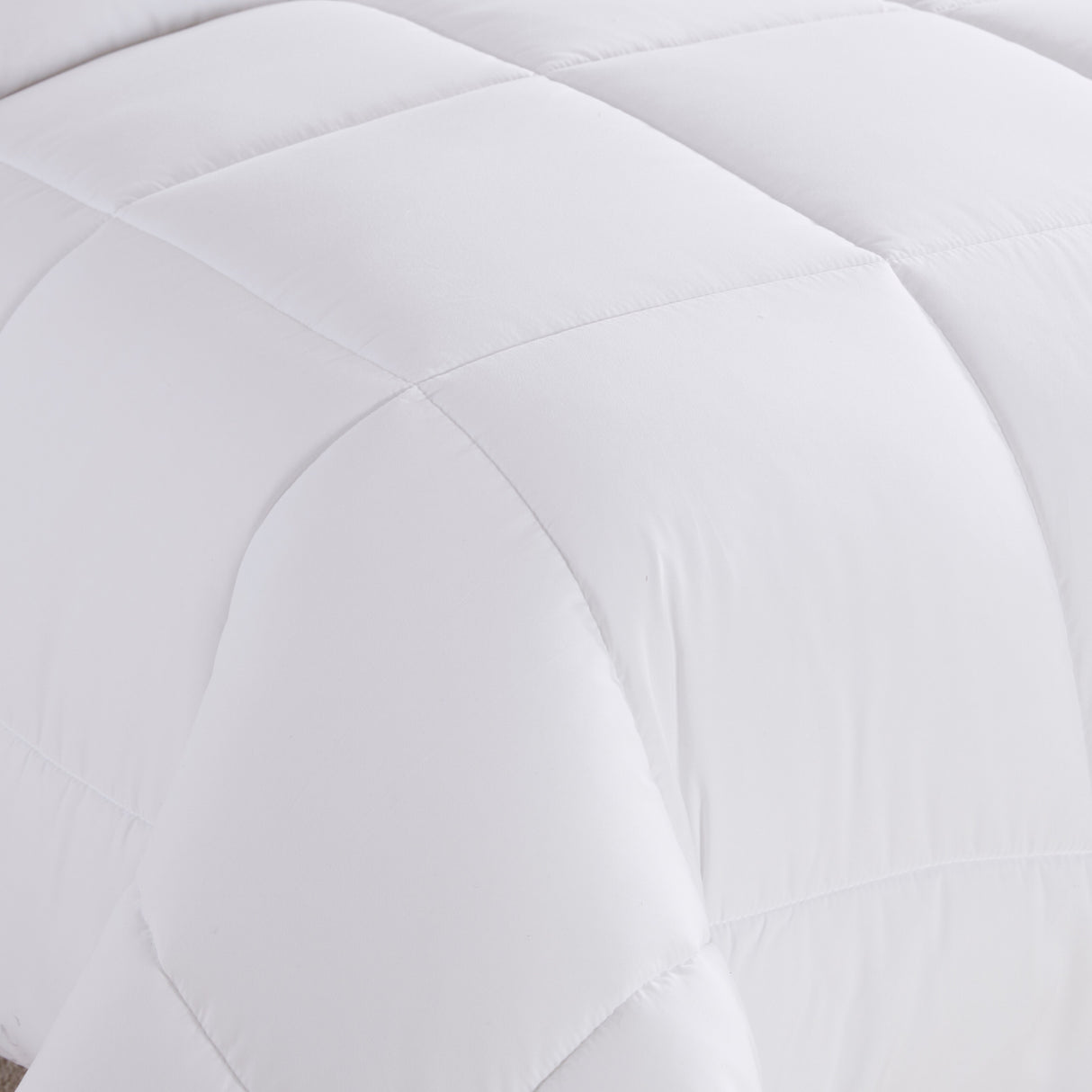 Plush Solid Color Box Stitch Down Alternative Comforter