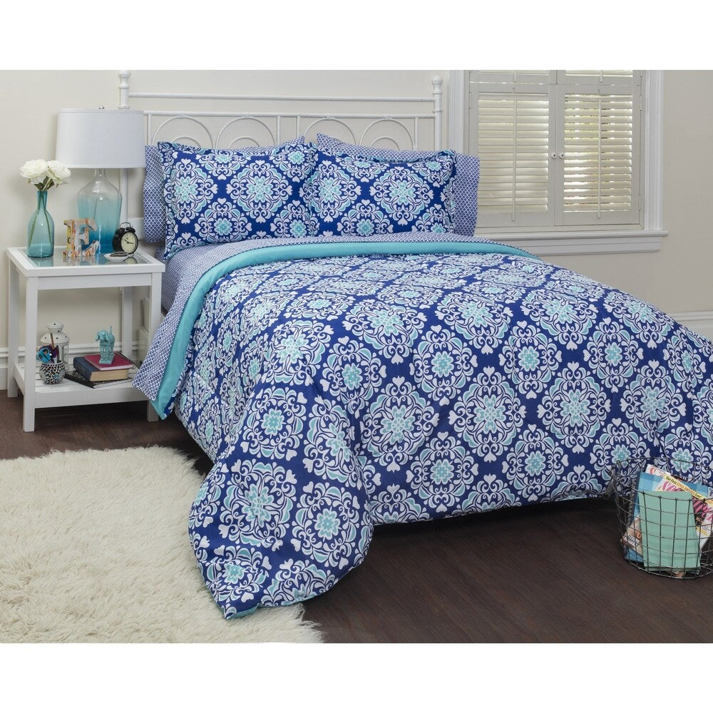 Pop Shop Jenna 7-piece Bed in a Bag with Sheet Set