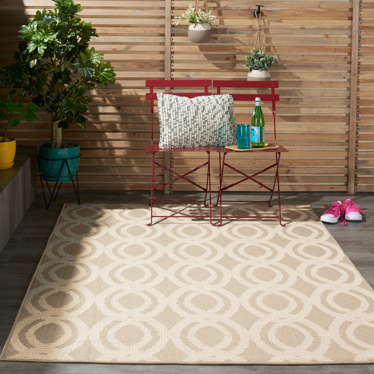 Porch & Den Goboes Geometric Indoor/Outdoor Area Rug