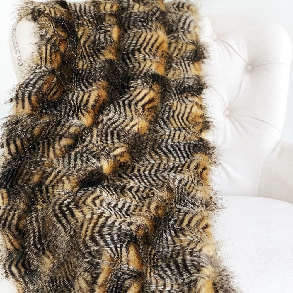 Porcupine Mocha Faux Fur Luxury Throw