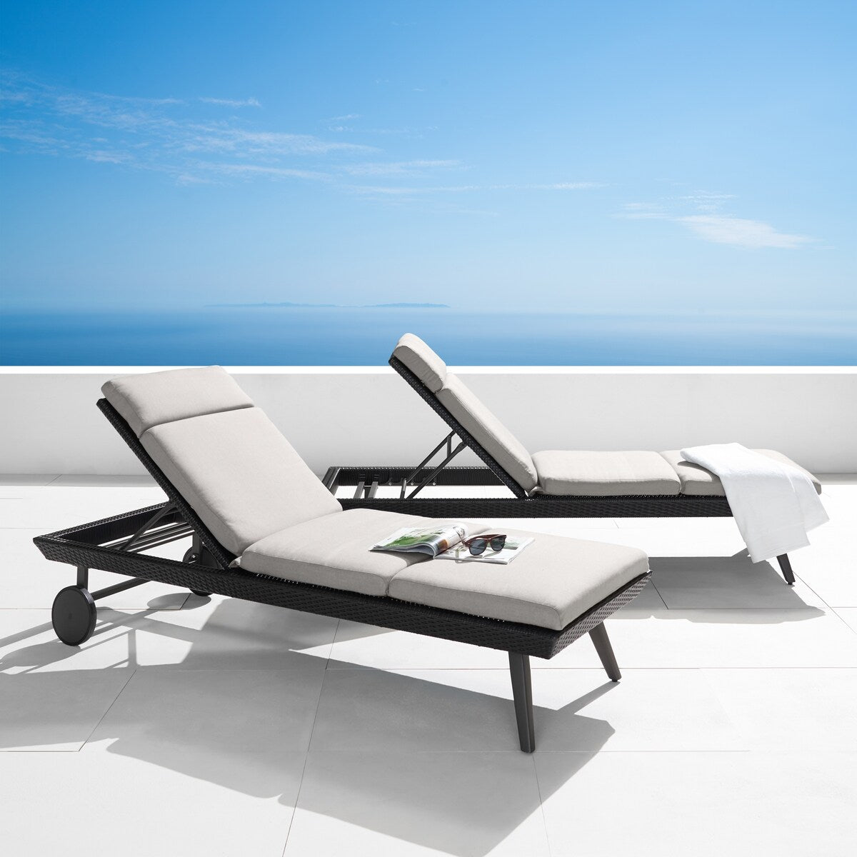 Portofino Casual 2 Piece Sunbrella Outdoor Patio Lounger & Mattress