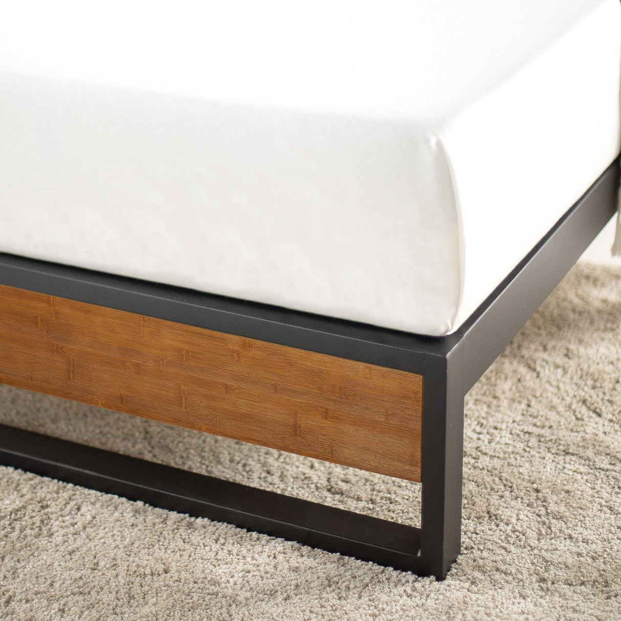 Priage by ZINUS GOOD DESIGN™ Winner 10 Inch Brown Bamboo and Metal Platforma Bed
