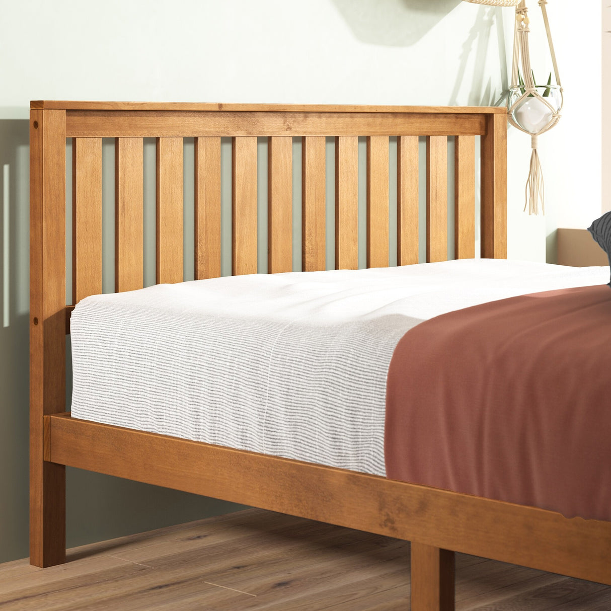 Priage by ZINUS Rustic Pine Wood Platform Bed Frame with headboard