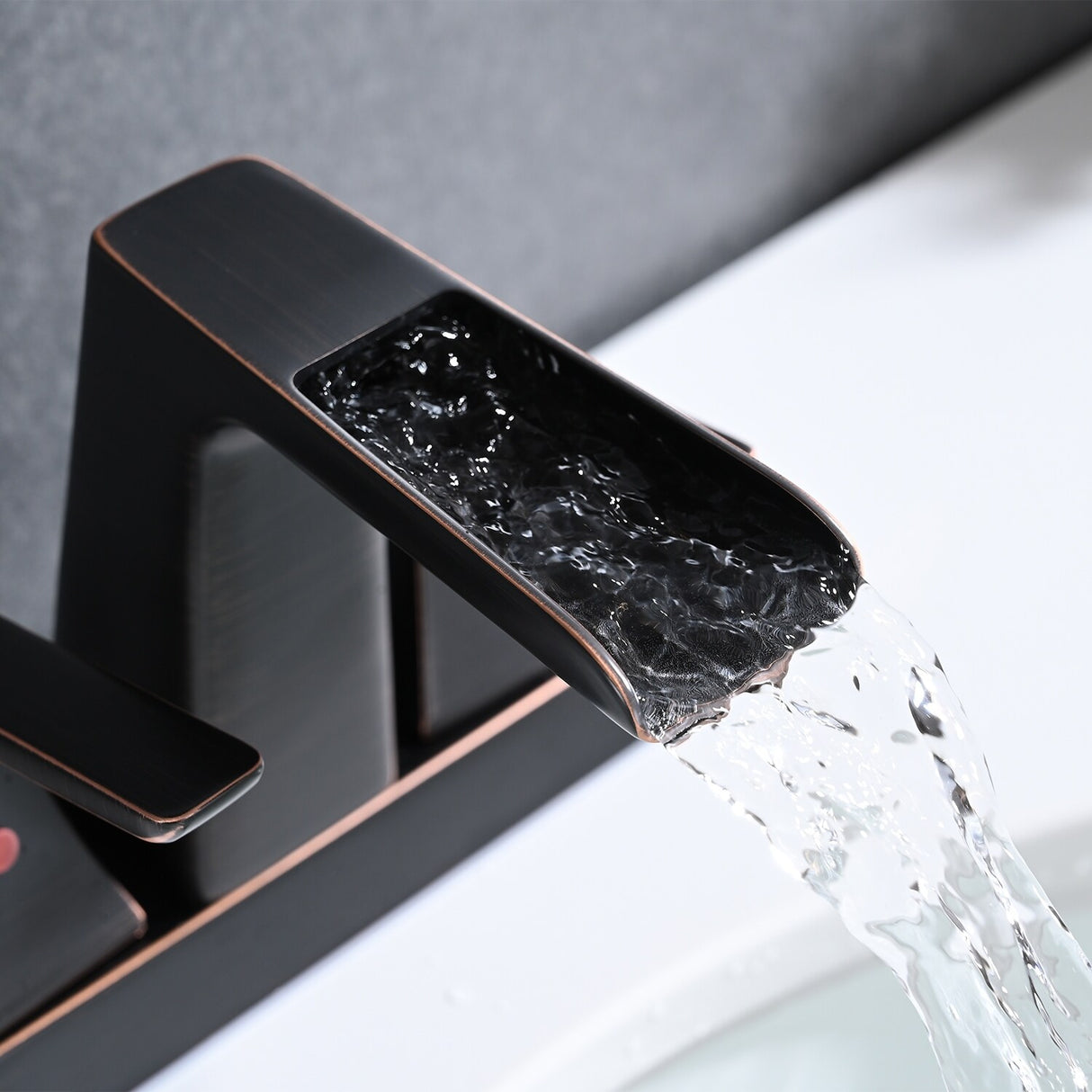 PROOX 4 in Centerset Bathroom Waterfall Faucet with Drain Assembly