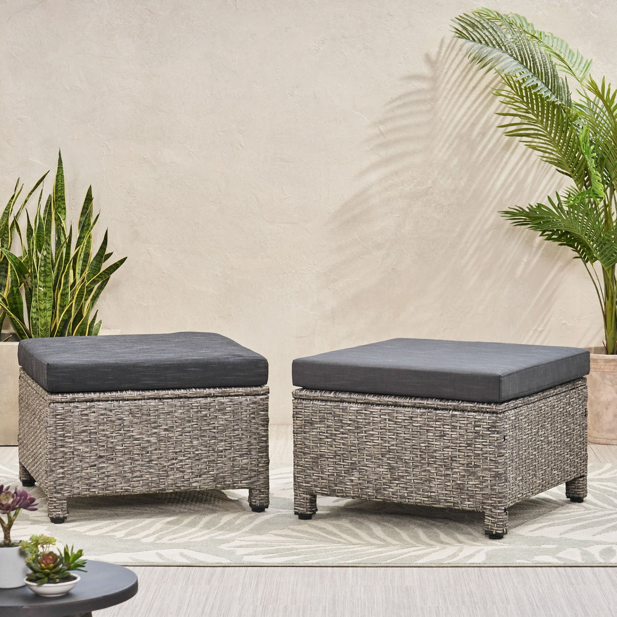Puerta Outdoor Wicker Outdoor Ottoman with Cushion by Christopher Knight Home