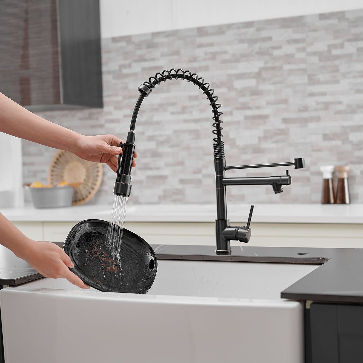 Pull Down Kitchen Faucet with Sprayer