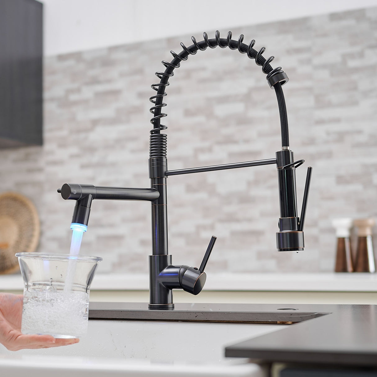 Pull Down Kitchen Faucet with Sprayer