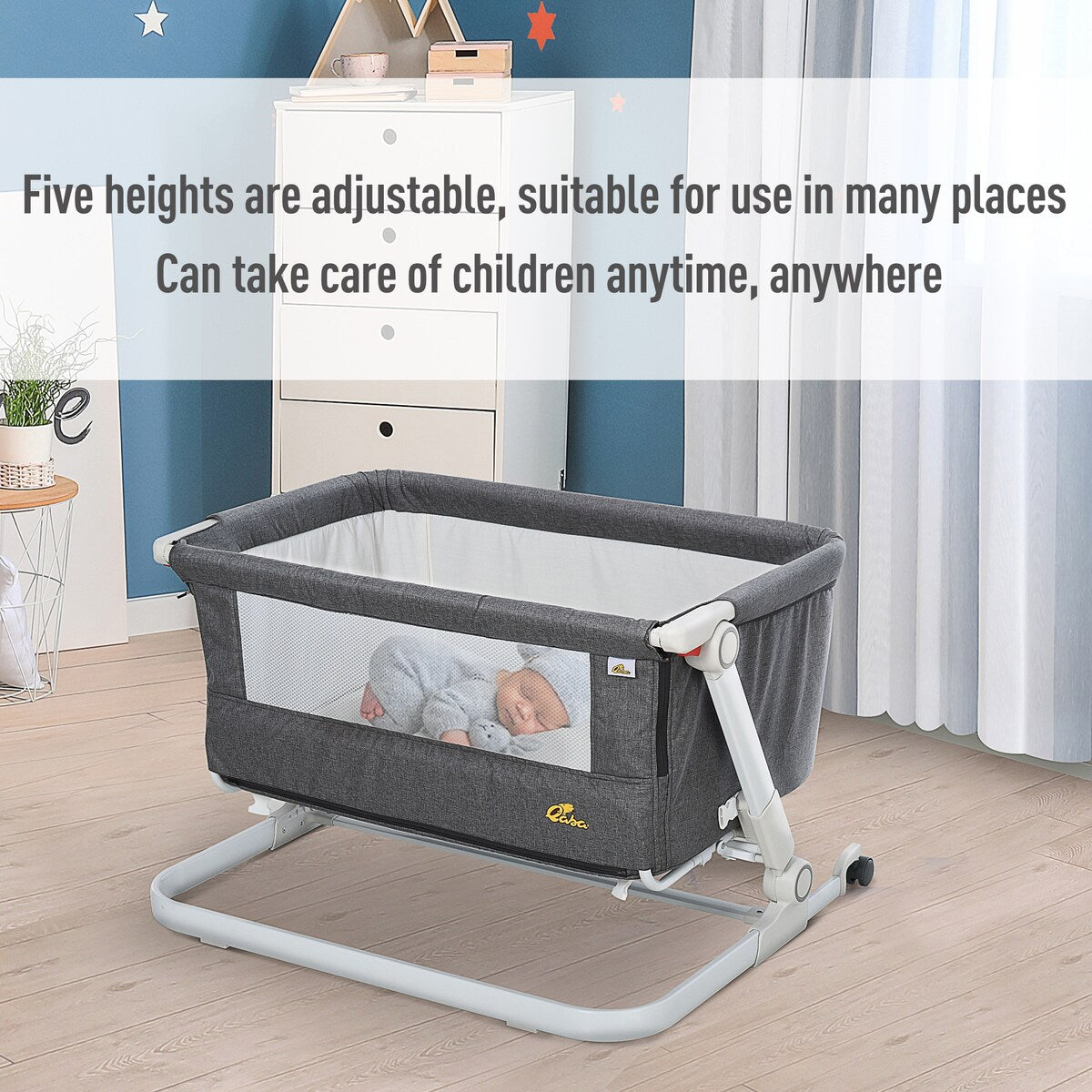 Qaba Bassinet Baby Folding and Adjustable Baby Crib for 0-5 Months with Easy Moving Wheels & 5 Height Levels