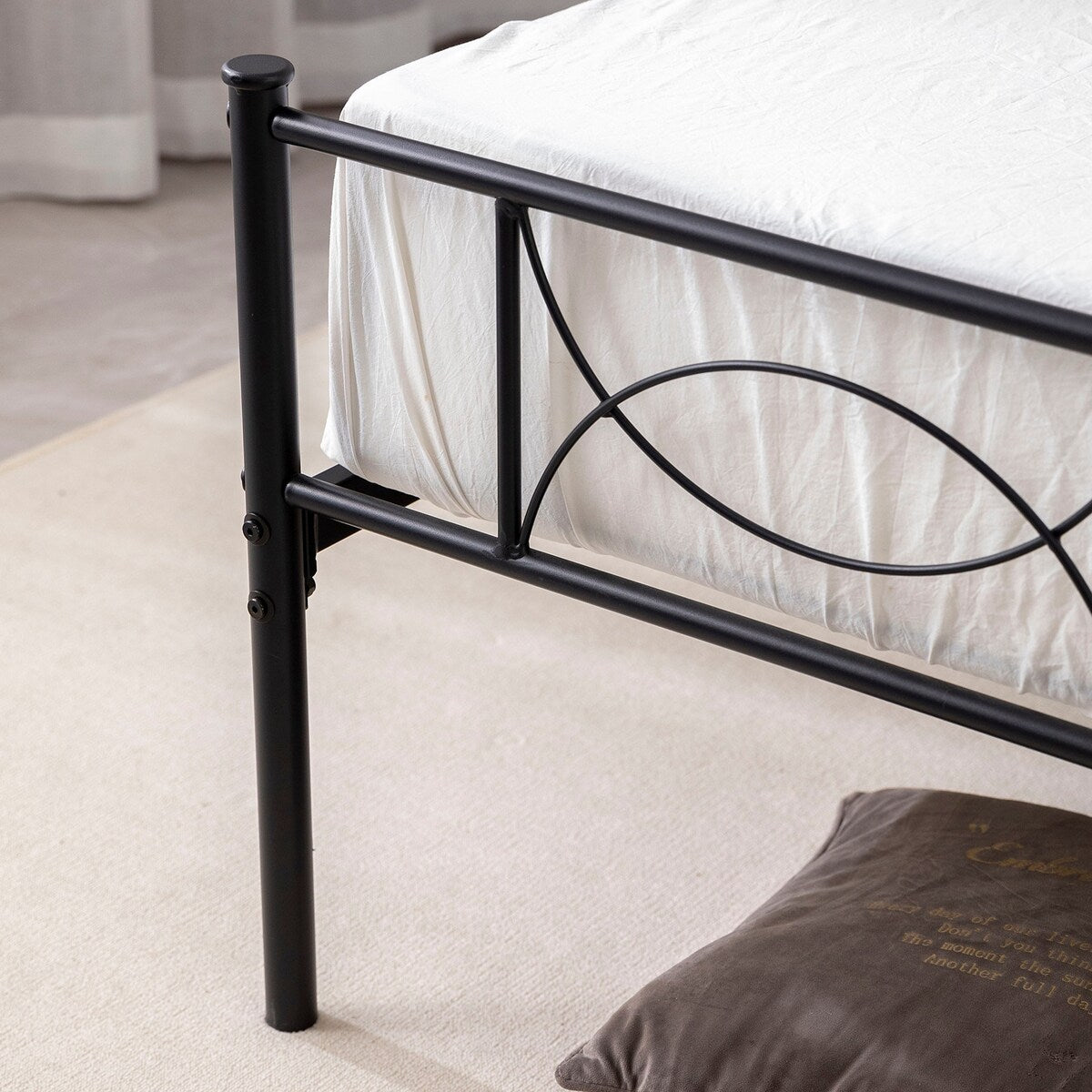 Queen Bed Frame with Headboard Heavy Duty Metal Platform Bed Frame, Noise Free Beds