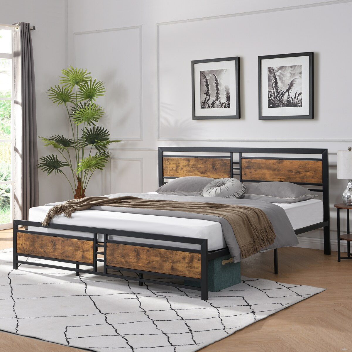 Queen Size Metal Platform Bed Frame Mattress Foundation