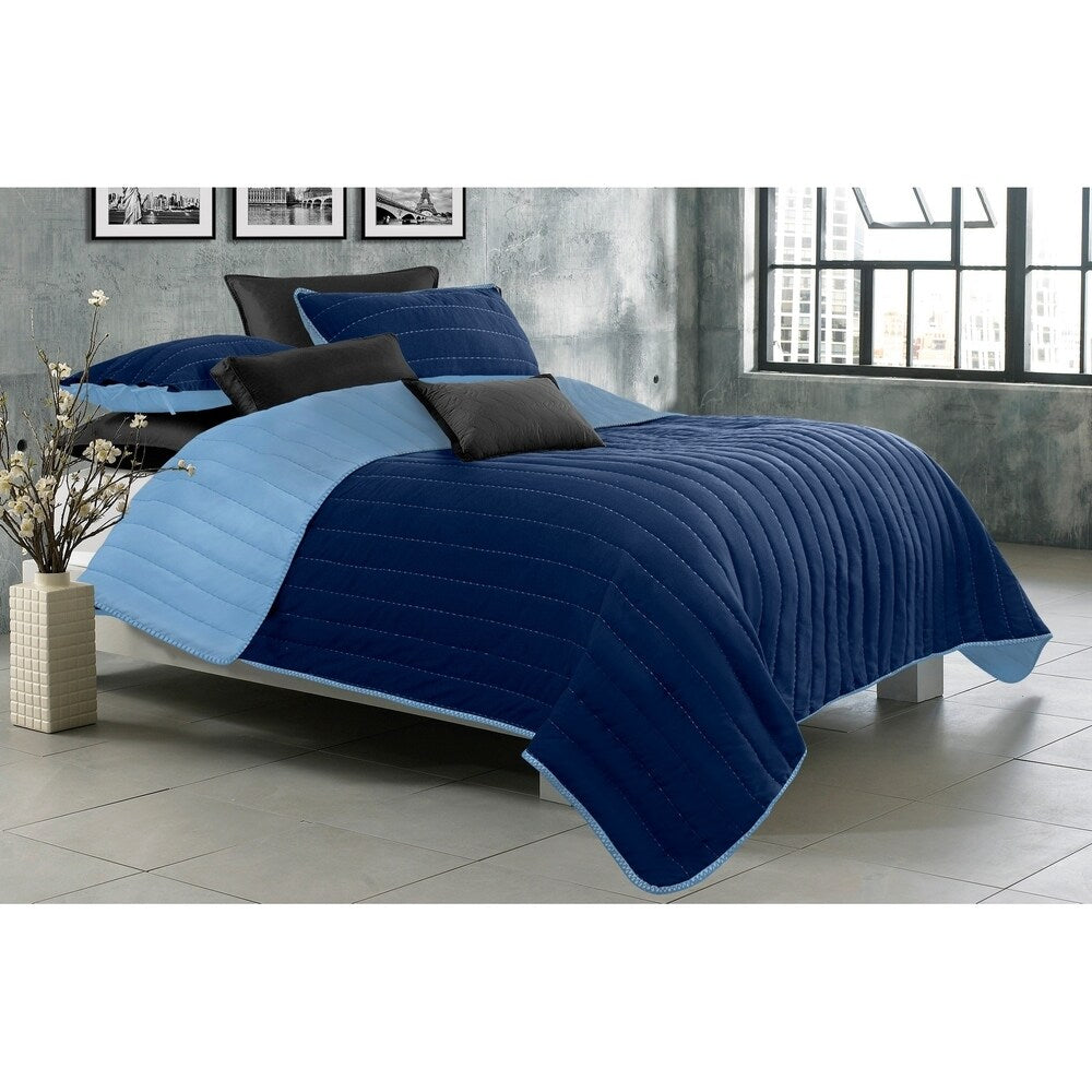 Quilt/Blanket Solid 3 Piece Set Full-Queen Game Night Collection Navy/Twilight Blue