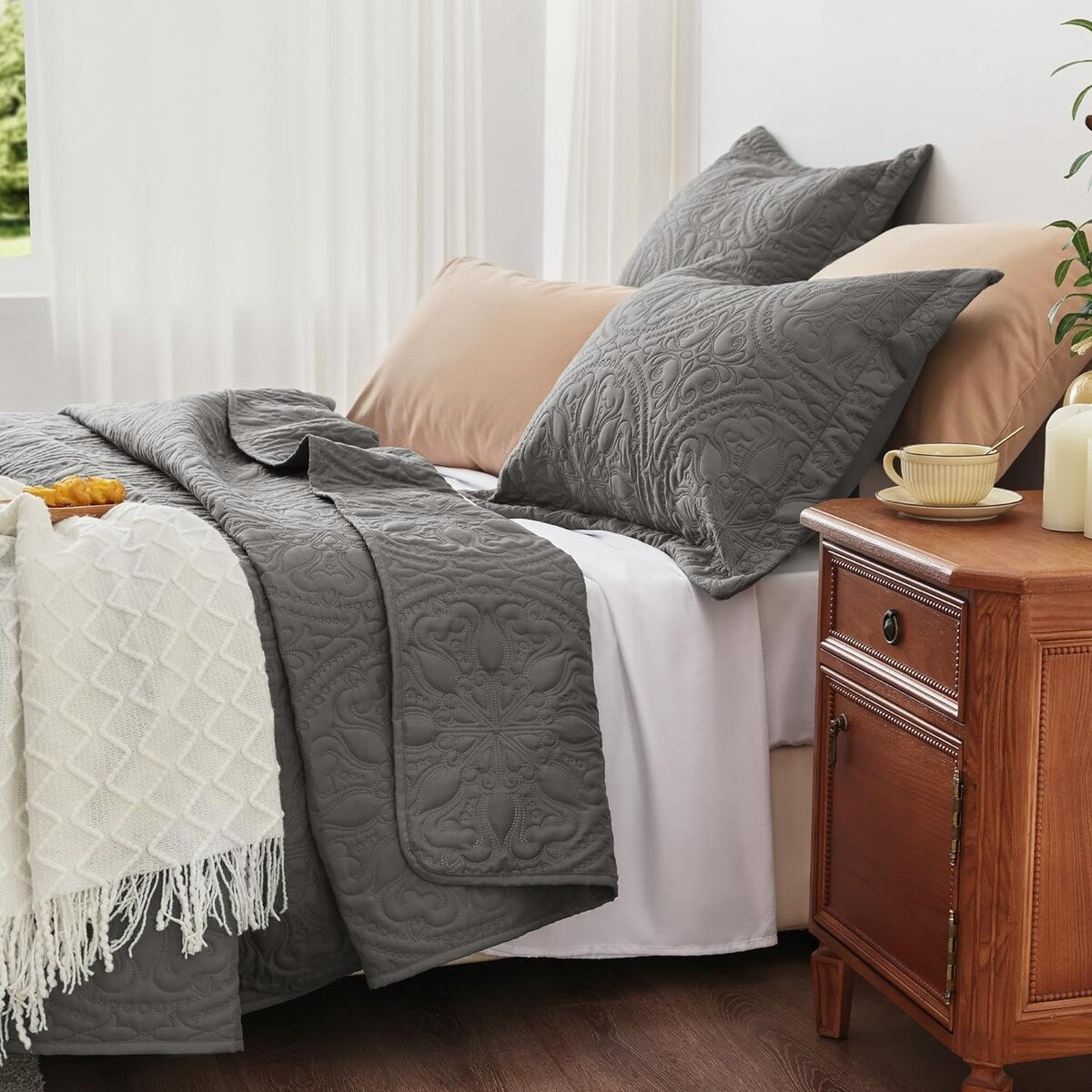 Quilt Set Full Queen Size 3 Piece,Lightweight Soft Coverlet Modern Style Squares Pattern Bedspread Set(1 Quilt,2 Pillow Shams)