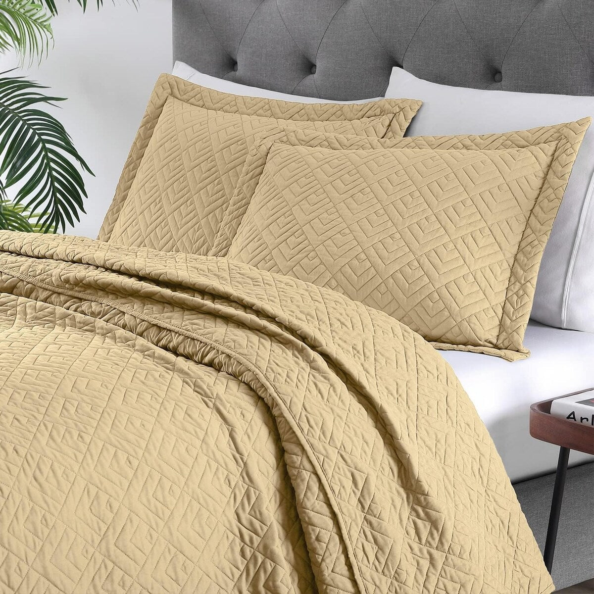 Quilt Set Full Queen Size 3 Piece,Lightweight Soft Coverlet Modern Style Squares Pattern Bedspread Set(1 Quilt,2 Pillow Shams)