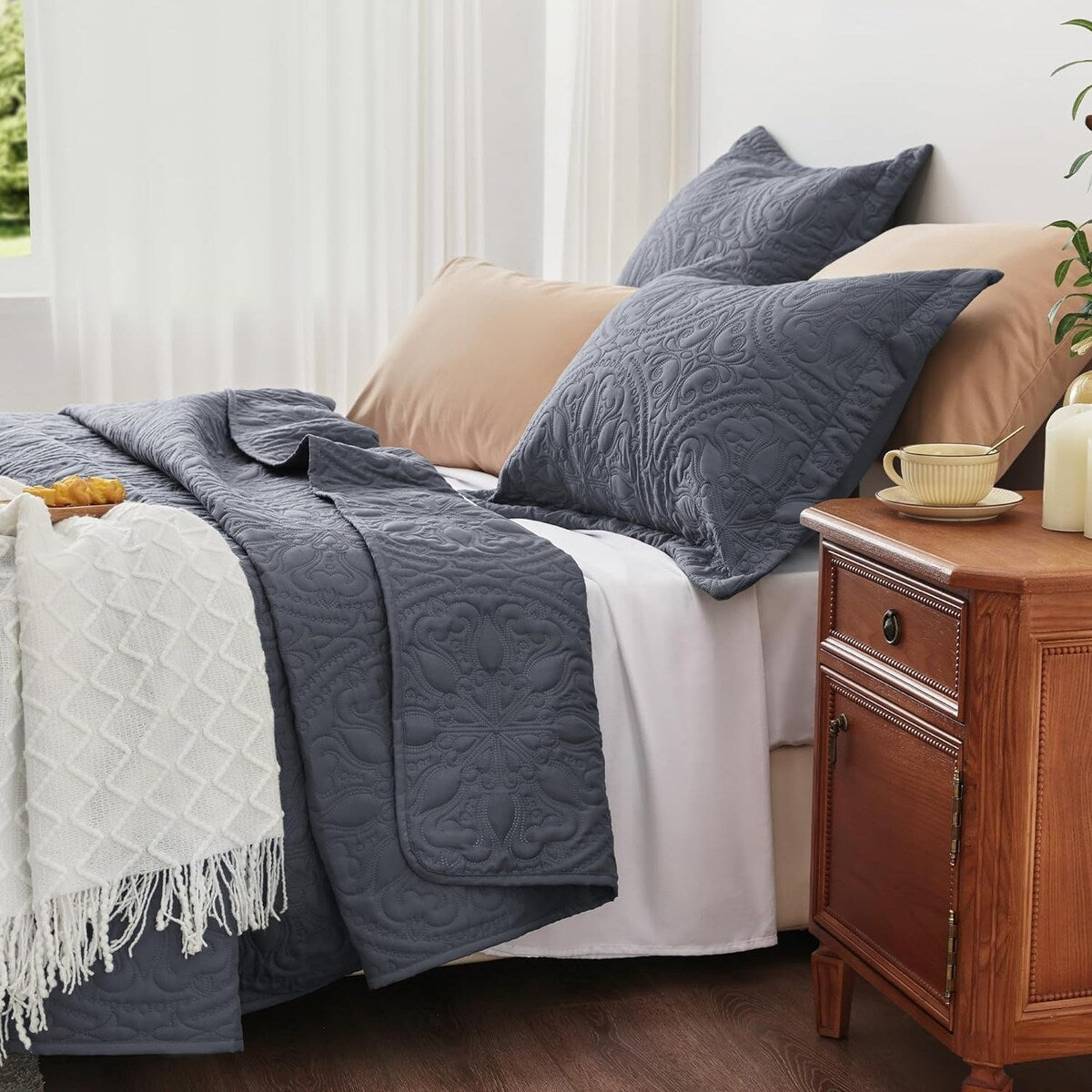 Quilt Set Full Queen Size 3 Piece,Lightweight Soft Coverlet Modern Style Squares Pattern Bedspread Set(1 Quilt,2 Pillow Shams)