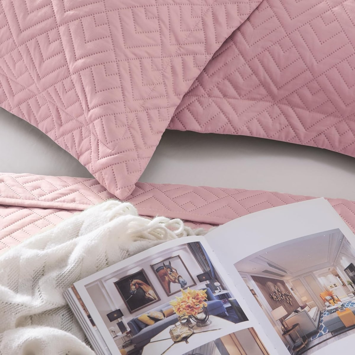 Quilt Set Full Queen Size 3 Piece,Lightweight Soft Coverlet Modern Style Squares Pattern Bedspread Set(1 Quilt,2 Pillow Shams)