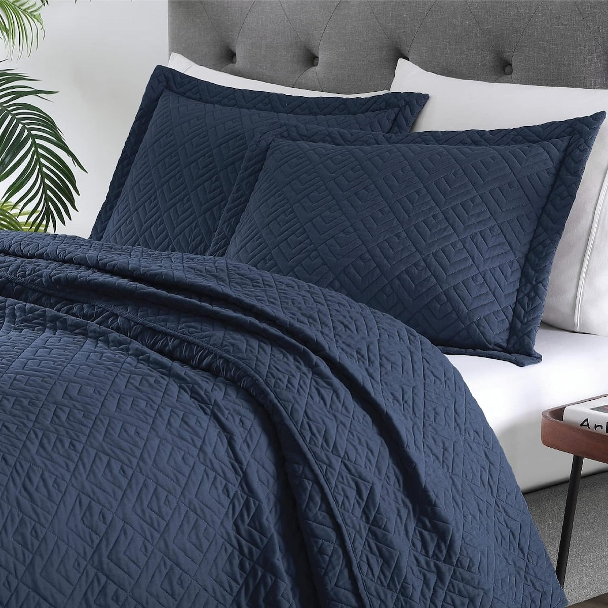 Quilt Set Full Queen Size 3 Piece,Lightweight Soft Coverlet Modern Style Squares Pattern Bedspread Set(1 Quilt,2 Pillow Shams)
