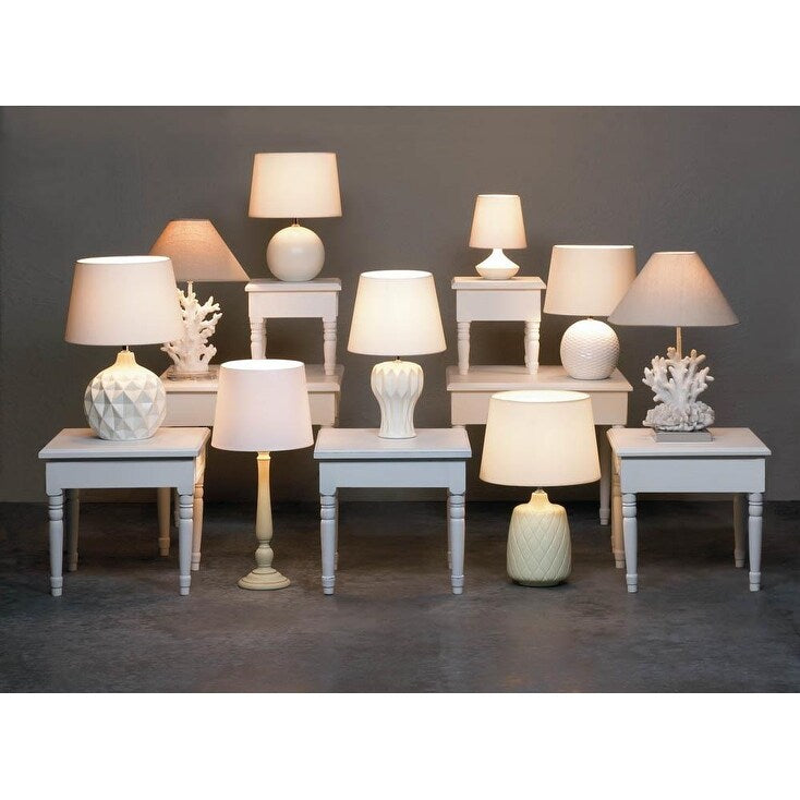 Quilted diamonds table lamp