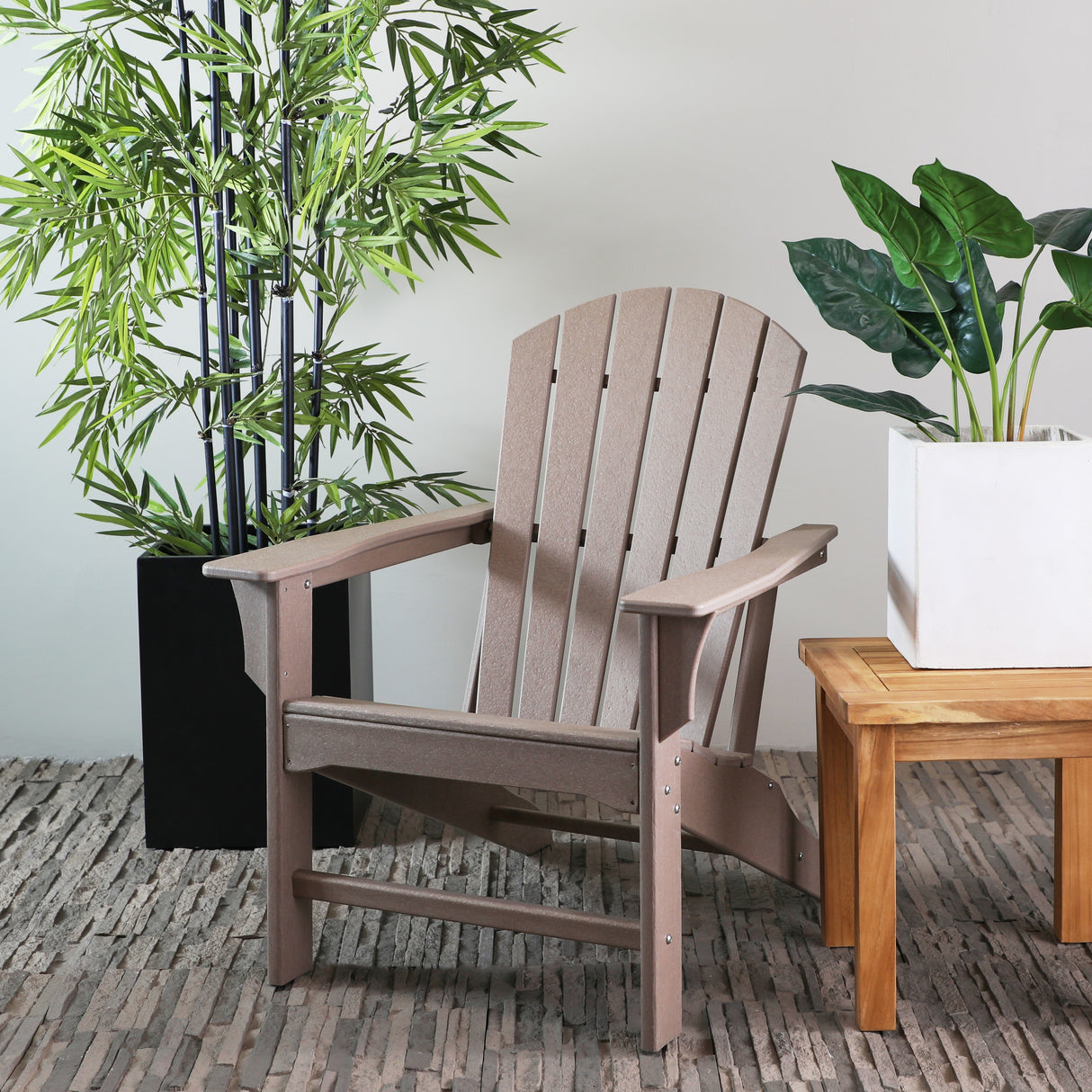 Resin Traditional Outdoor Adirondack Chair