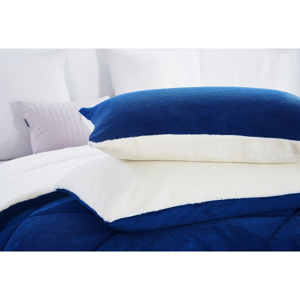 Reversible 3 piece Fleece/Sherpa Down Alternative Comforter set - King - Navy