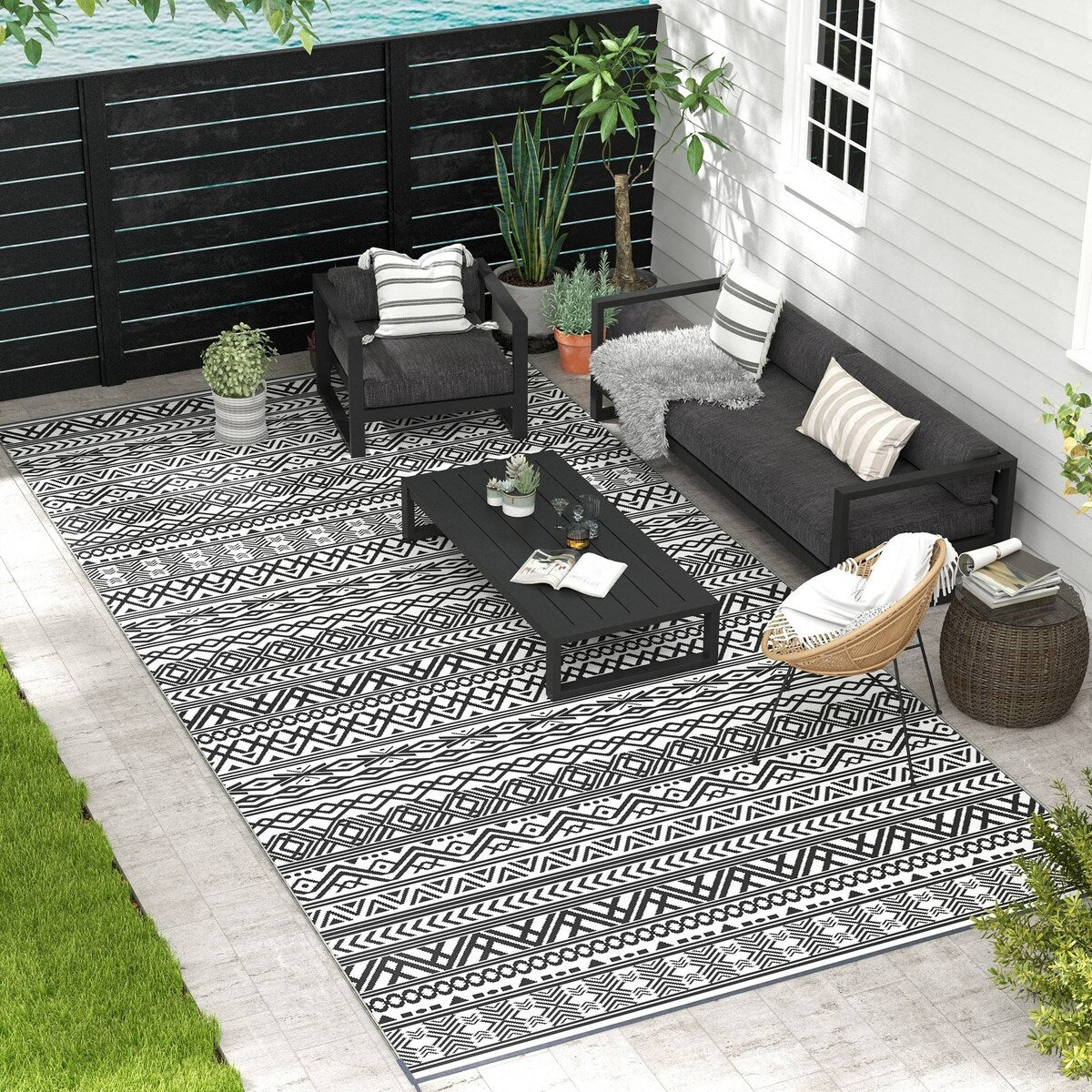 Reversible Outdoor Rug