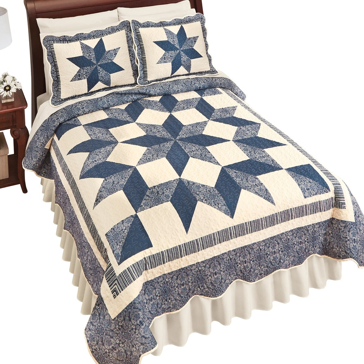 Reversible Sienna Star Scalloped Edge Quilt