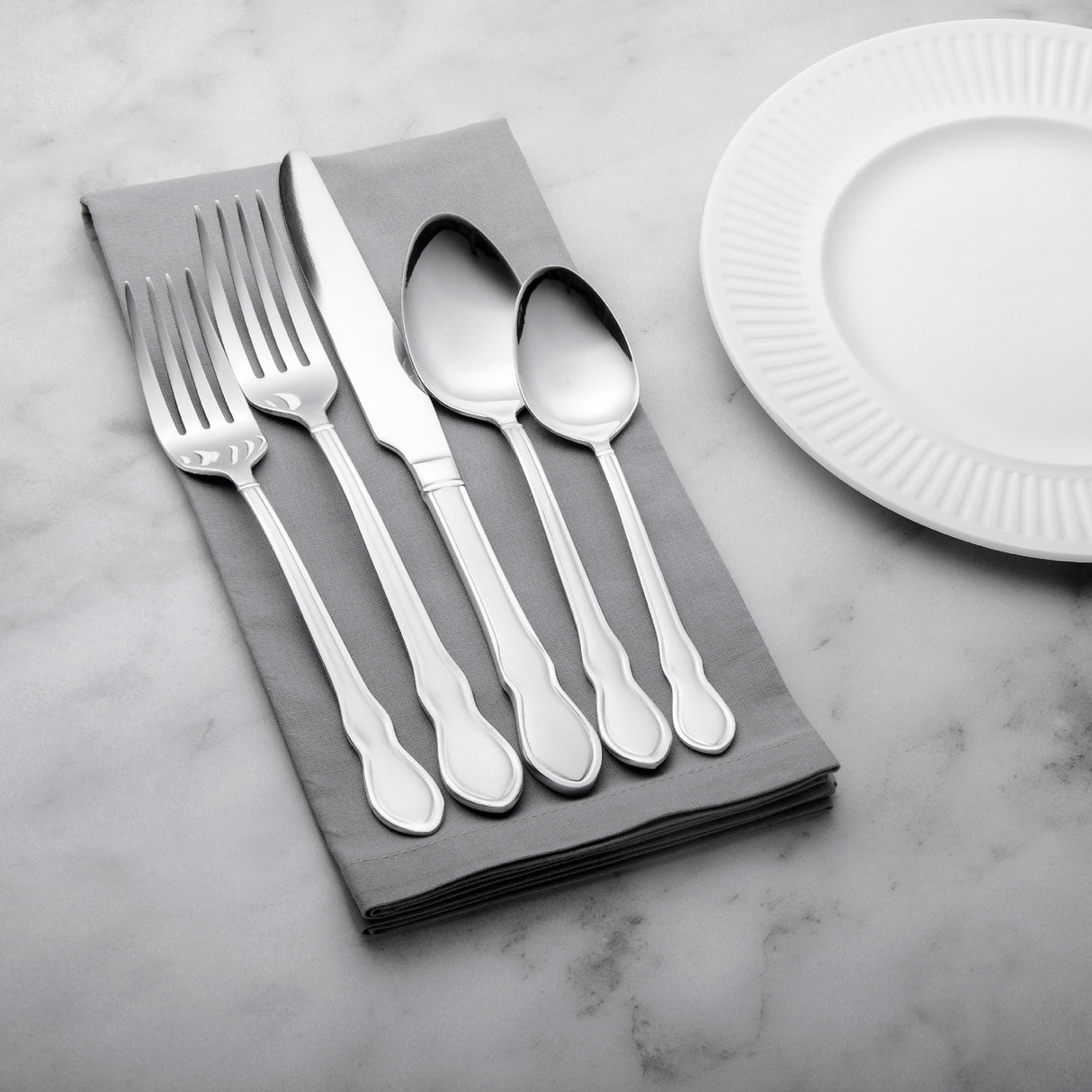 Roberts & Belk Adeline Frost 20-Piece Flatware Set Service for 4