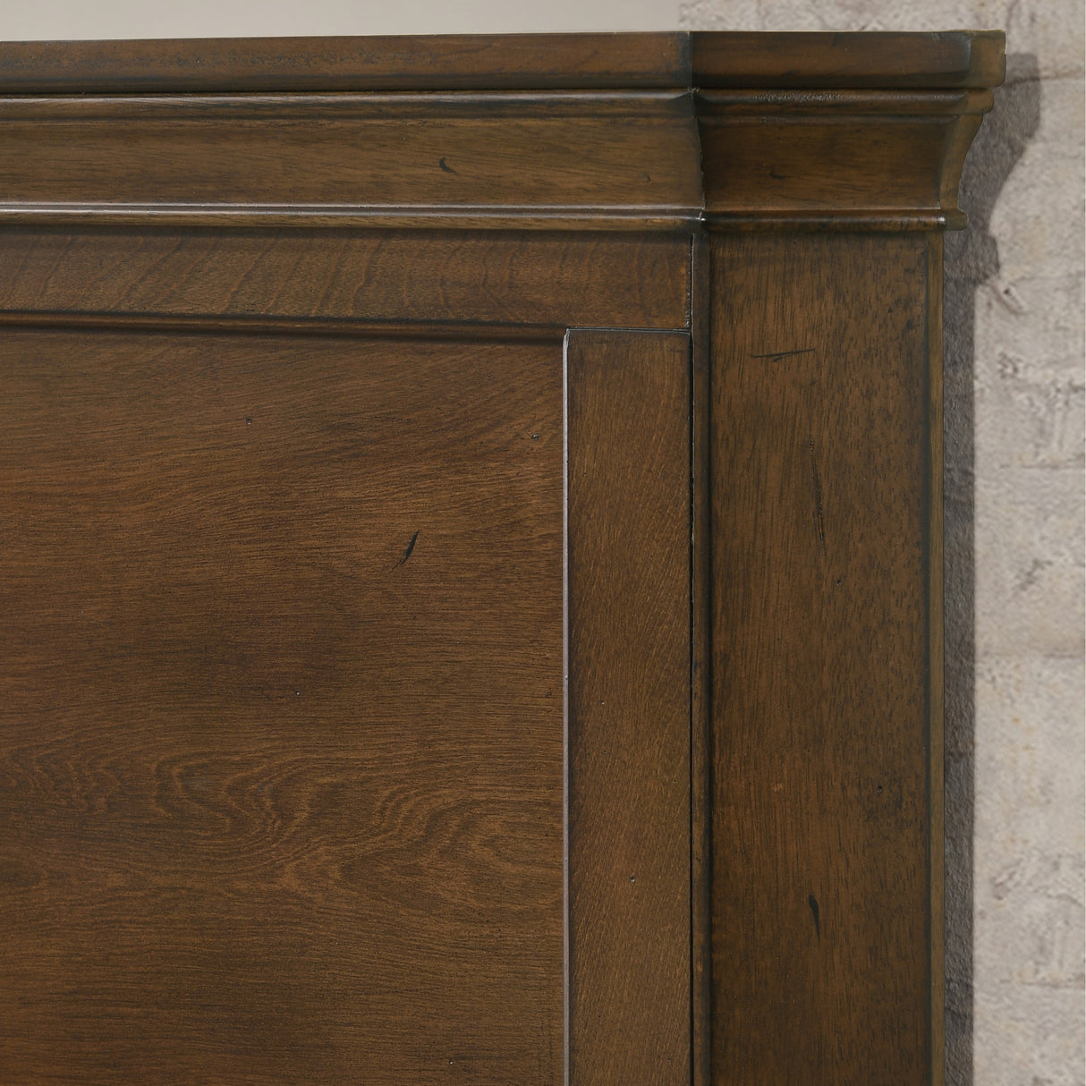 Roundhill Furniture Maderne 3-Piece Wood Bedroom Set, Panel Bed and Two Nightstands, Antique Walnut Finish