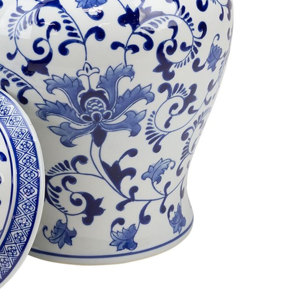 Royal Urn