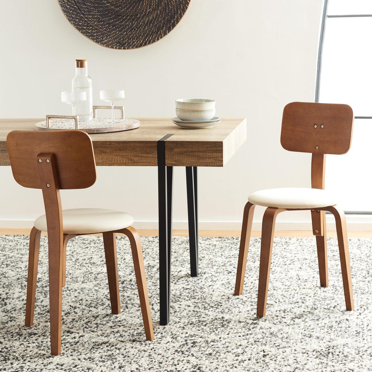 SAFAVIEH Alwine Upholstered Stackable Dining Chair (Set of 2) - 23Wx23Dx33H