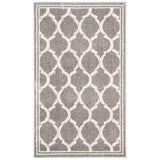 SAFAVIEH Amherst Huynh Modern Rug