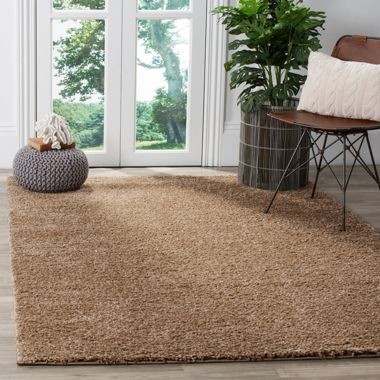 SAFAVIEH Arizona Shag Mechtilde 1.6-inch Thick Rug