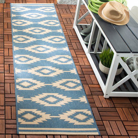 SAFAVIEH Beach House Mecbure Indoor/ Outdoor Waterproof Patio Backyard Rug