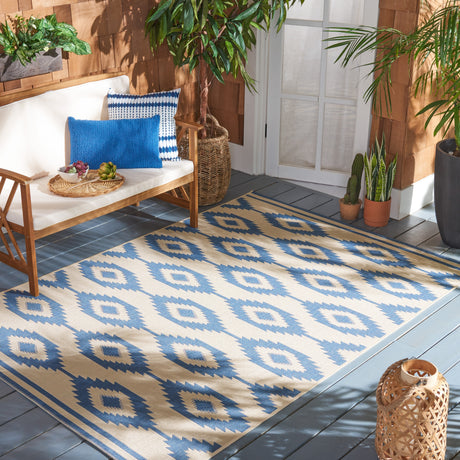 SAFAVIEH Beach House Mecbure Indoor/ Outdoor Waterproof Patio Backyard Rug