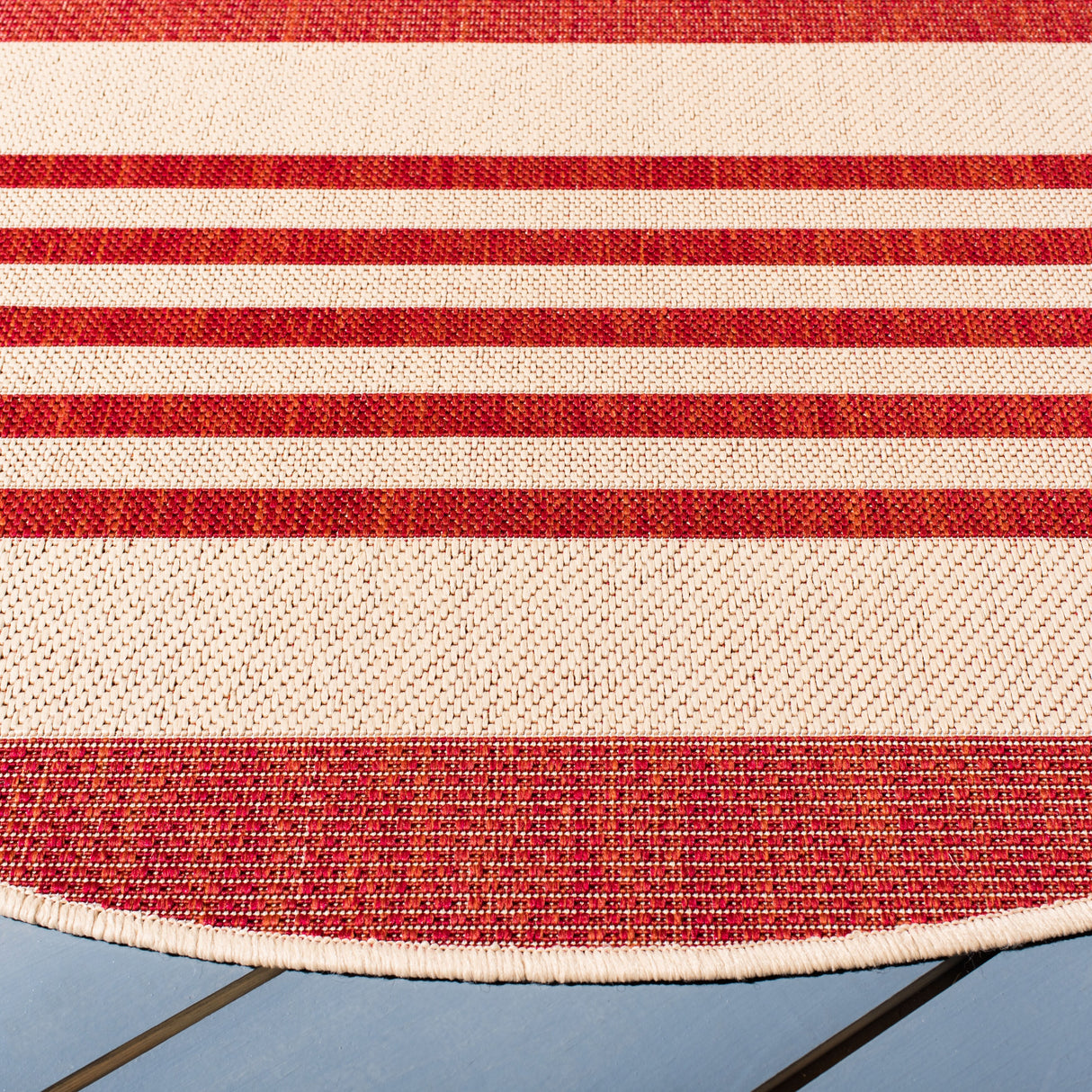 SAFAVIEH Beach House Mecbure Indoor/ Outdoor Waterproof Patio Backyard Rug