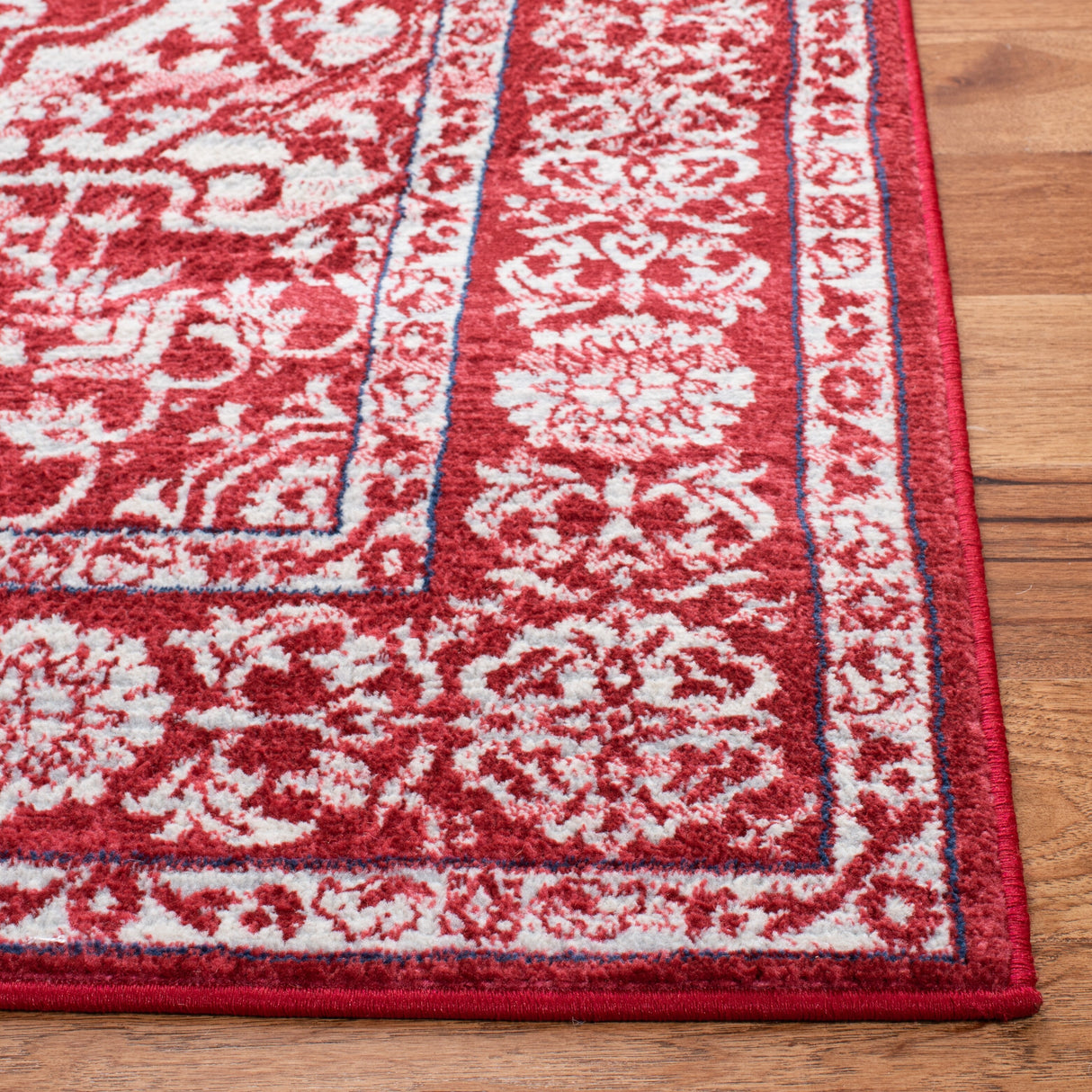 SAFAVIEH Brentwood Þordis Oriental Medallion Rug