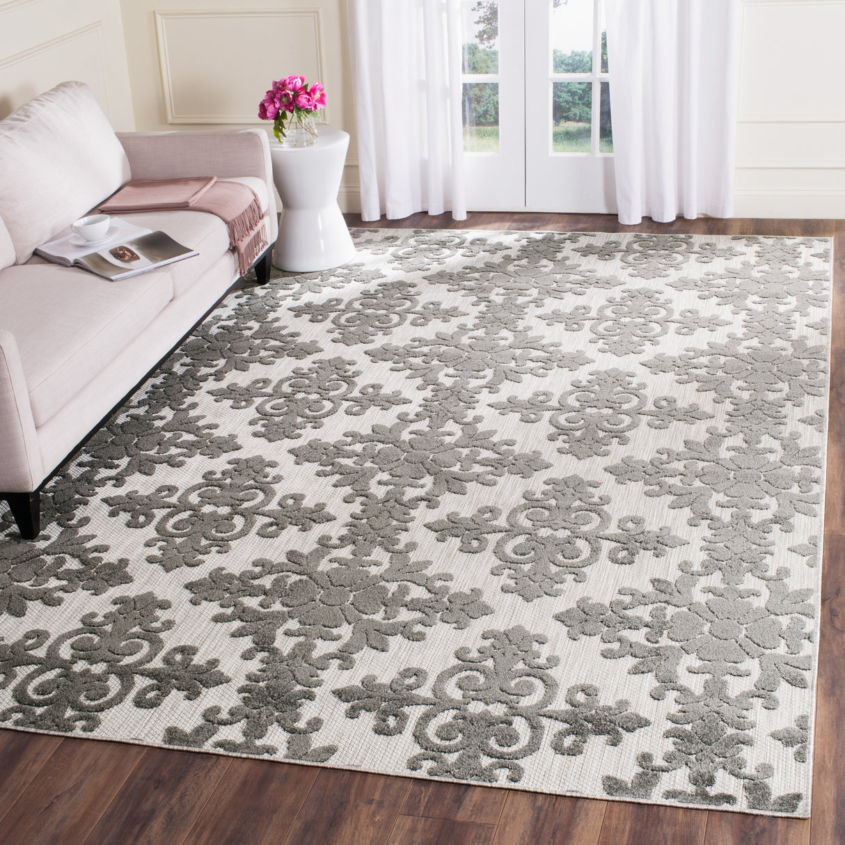 SAFAVIEH Cottage Nuri Indoor/ Outdoor Patio Backyard Rug