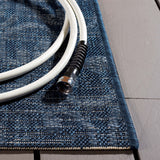 SAFAVIEH Courtyard Meghana Transitional Indoor/Outdoor Rug