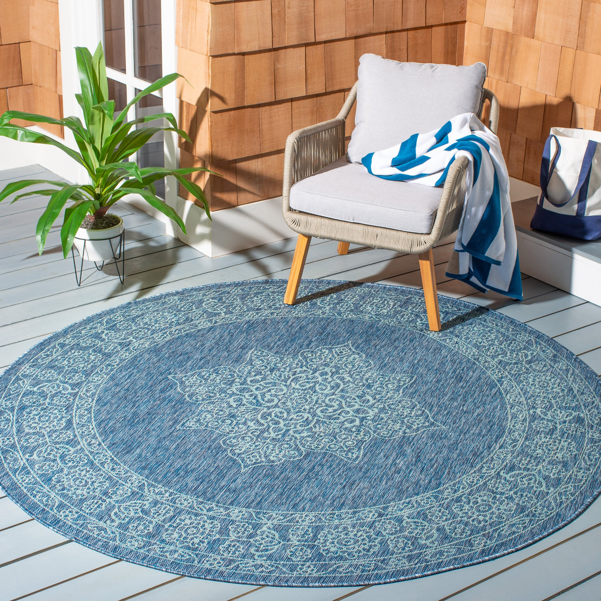 SAFAVIEH Courtyard Zikrija Indoor/ Outdoor Waterproof Patio Backyard Rug
