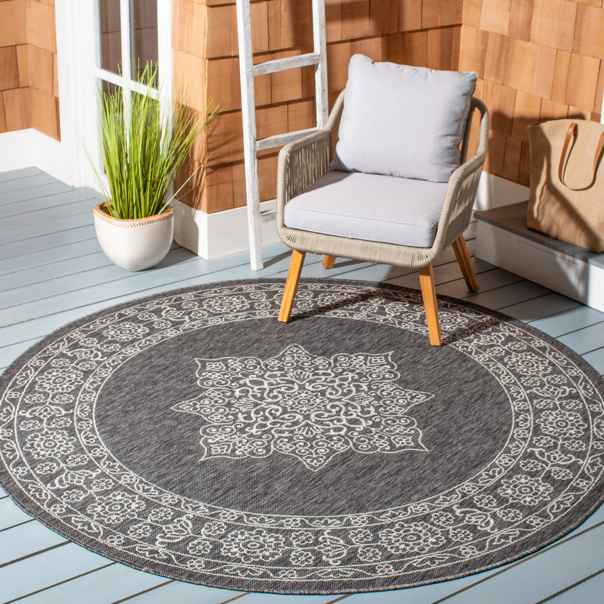 SAFAVIEH Courtyard Zikrija Indoor/ Outdoor Waterproof Patio Backyard Rug
