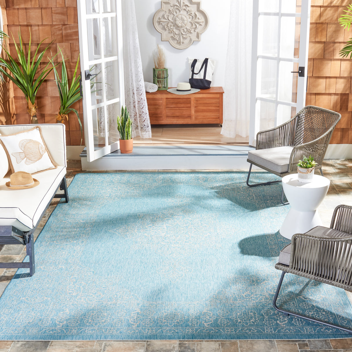 SAFAVIEH Courtyard Zikrija Indoor/ Outdoor Waterproof Patio Backyard Rug