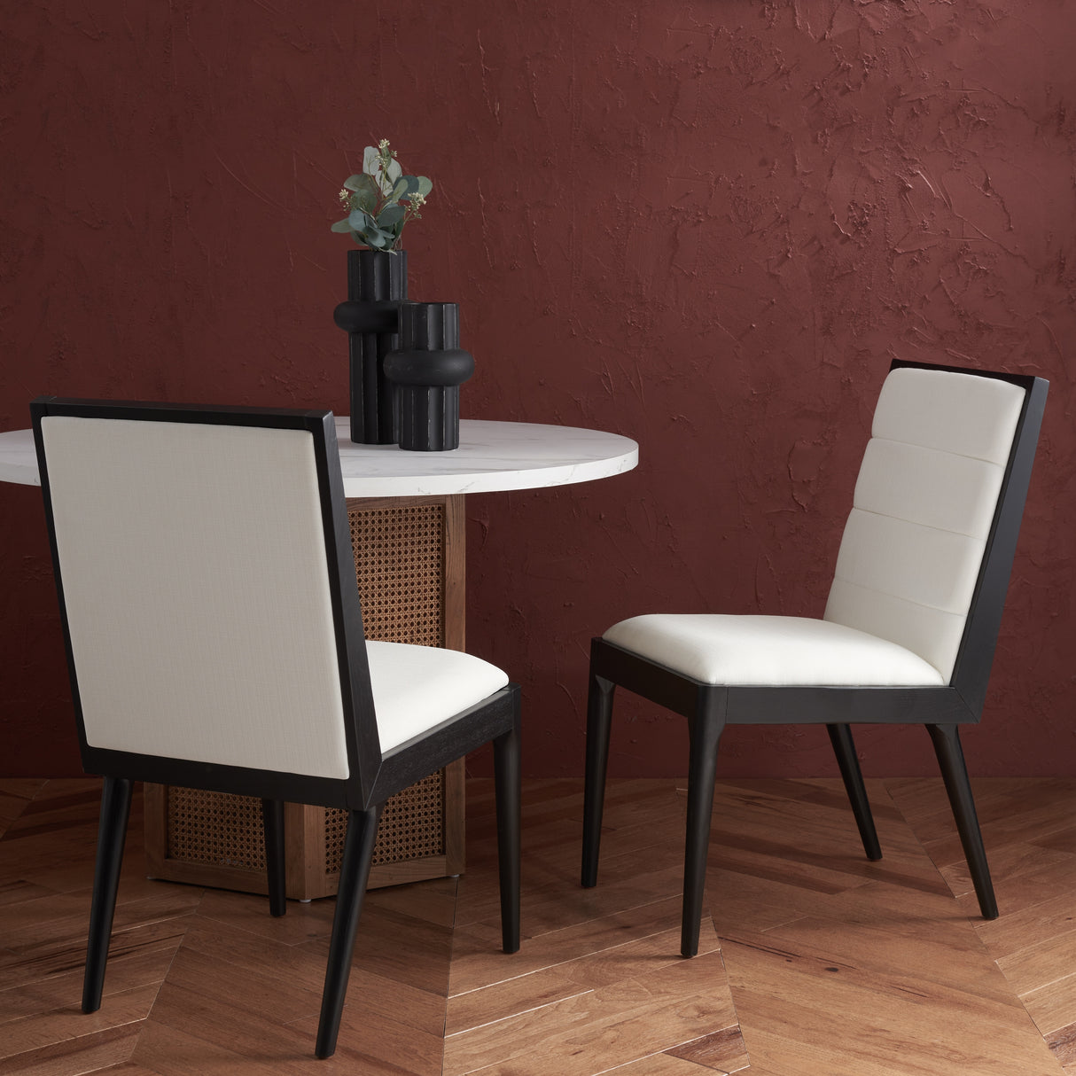 SAFAVIEH Couture Shonagh Linen Dining Chair (Set of 2) - 19 In W x 22 In D x 36 In H - 19Wx22Dx36H