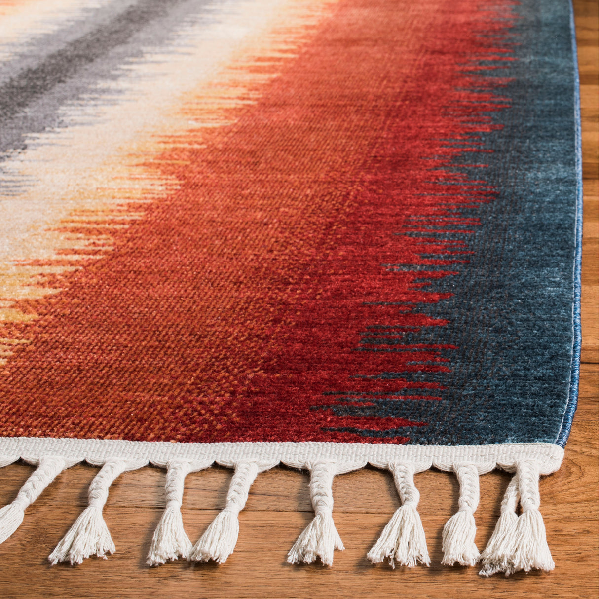SAFAVIEH Farmhouse Nili Boho Stripe Rug with Tassels
