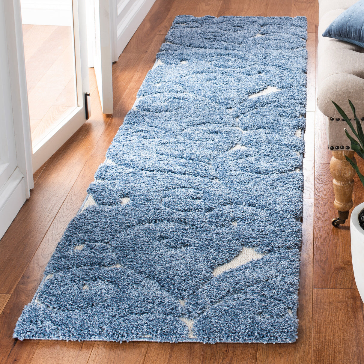SAFAVIEH Florida Ryung Shag Scroll 1.2-inch Thick Textured Rug