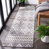 SAFAVIEH Global Ignacia Moroccan Trellis Indoor/ Outdoor Waterproof Patio