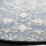 SAFAVIEH Handmade Blossom Ambroisine Modern Floral Wool Rug