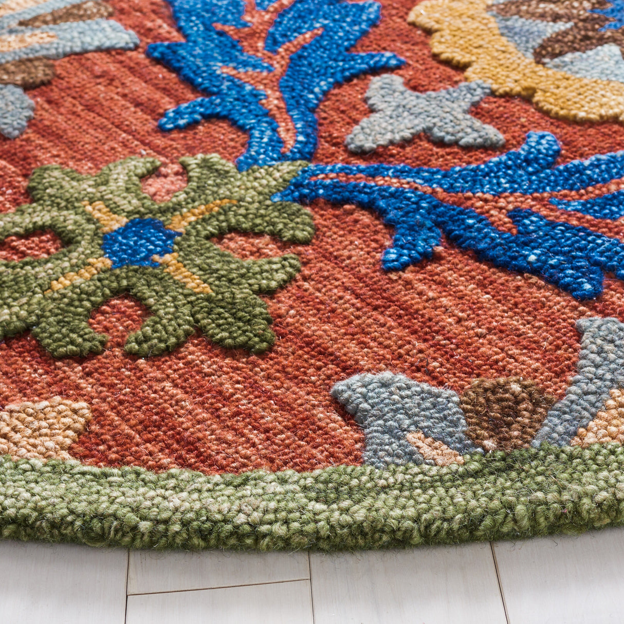 SAFAVIEH Handmade Blossom Malka Floral Wool Rug