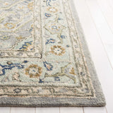 SAFAVIEH Handmade Heritage Hieng Traditional Wool Rug